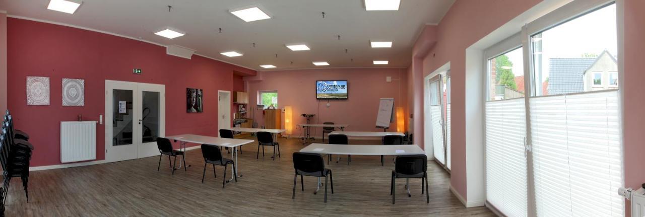 Sportpension "Seminarhaus An Der Eider" Тённинг Экстерьер фото